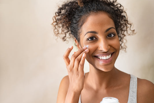 The Majesty of Confidence: How Glow Majesty Skin Tone-balancing and Radiance-Boosting Cream Boosts Your Self-Esteem